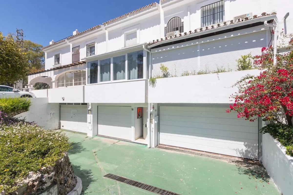 Casa Aloha 18 Puerto Banus Marbella 빌라 펜션