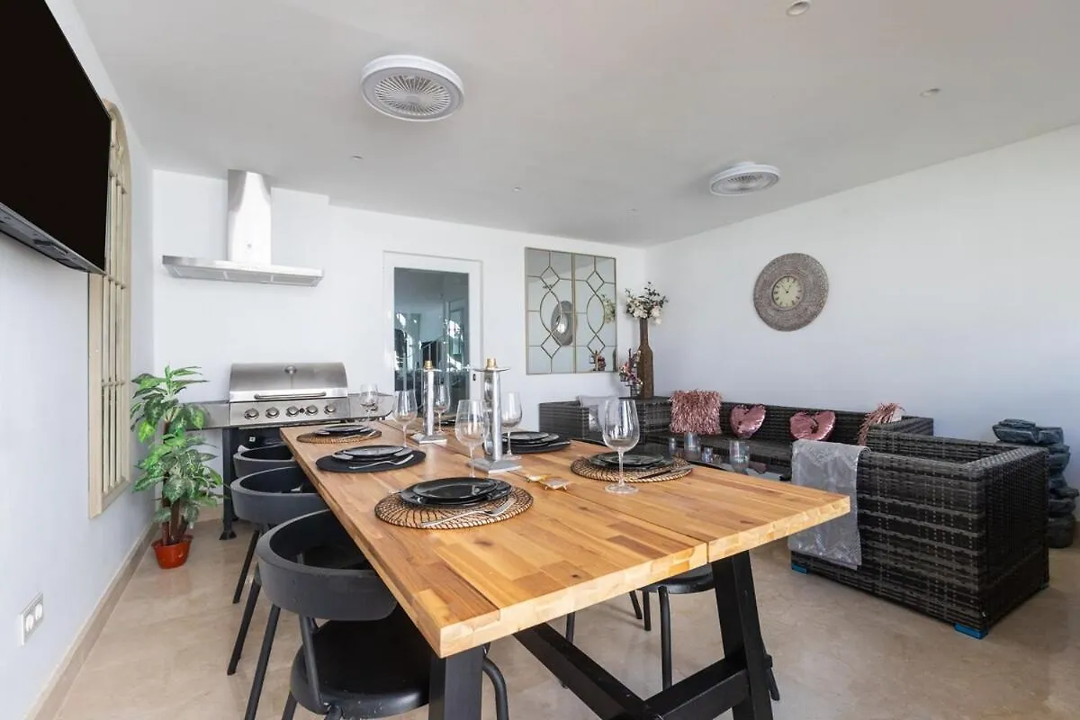 Casa Aloha 18 Puerto Banus Marbella 빌라