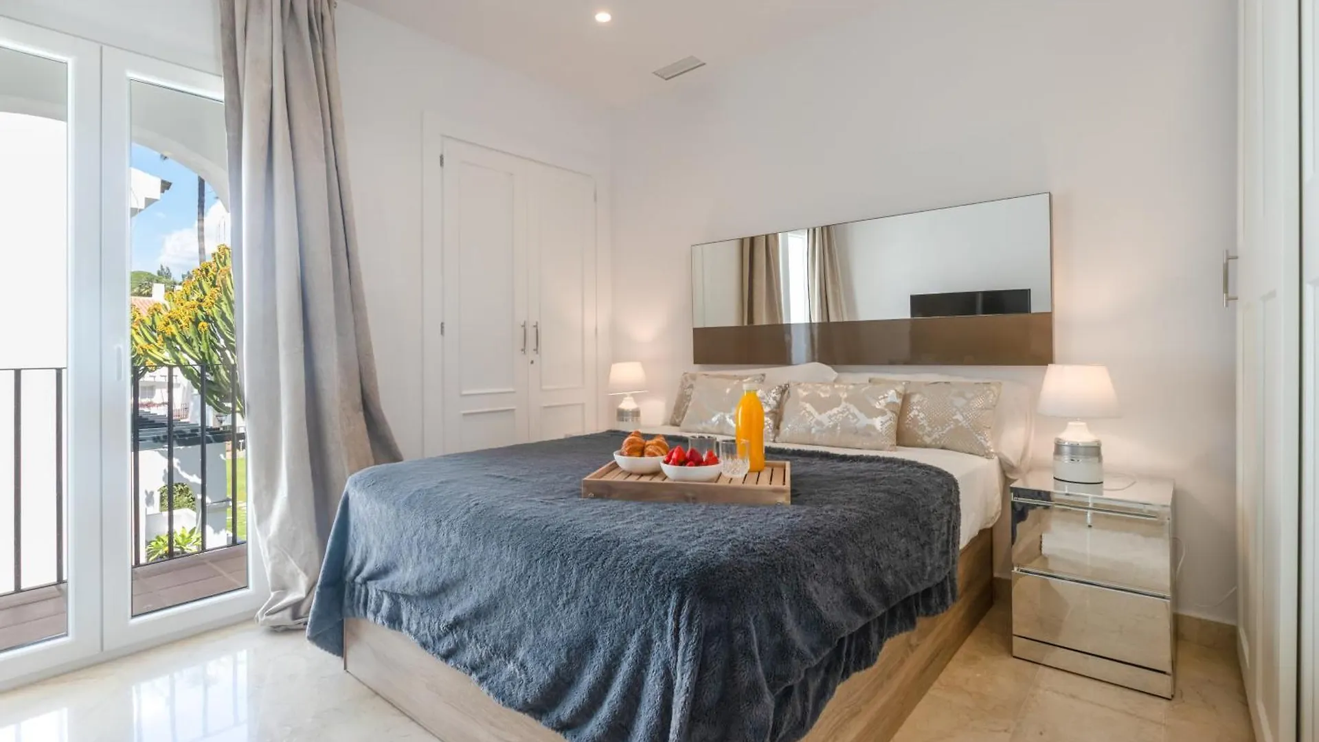 Casa Aloha 18 Puerto Banus Marbella 빌라 펜션